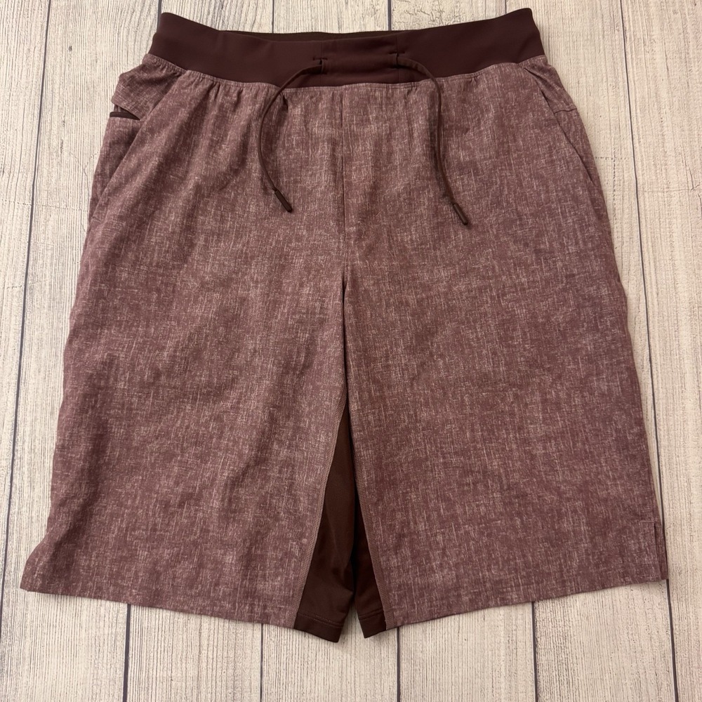 Lululemon Size Medium T.H.E. Short 9" Linerless Sunbleached Cherry Cola Multi